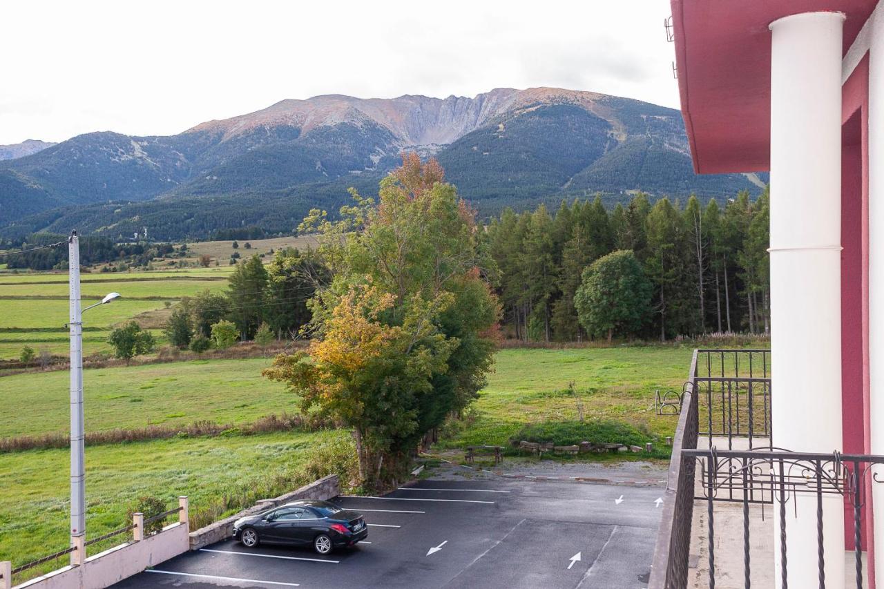 Le Catalan - Hotel Et Appartements Mont-Louis Exterior foto
