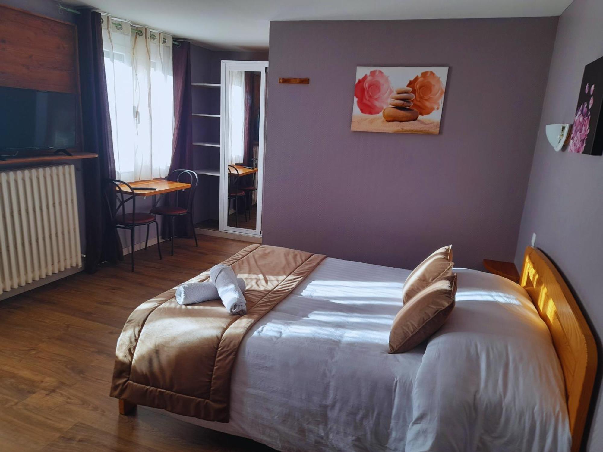 Le Catalan - Hotel Et Appartements Mont-Louis Exterior foto